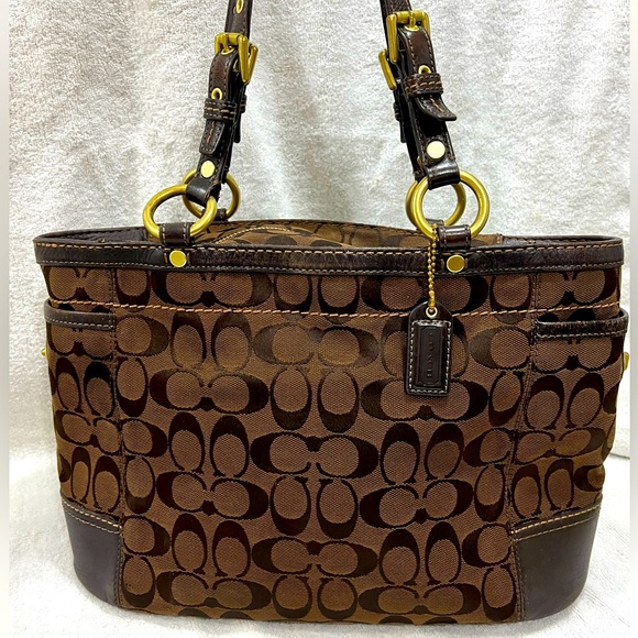 Coach Handbags - Coach monogram tote